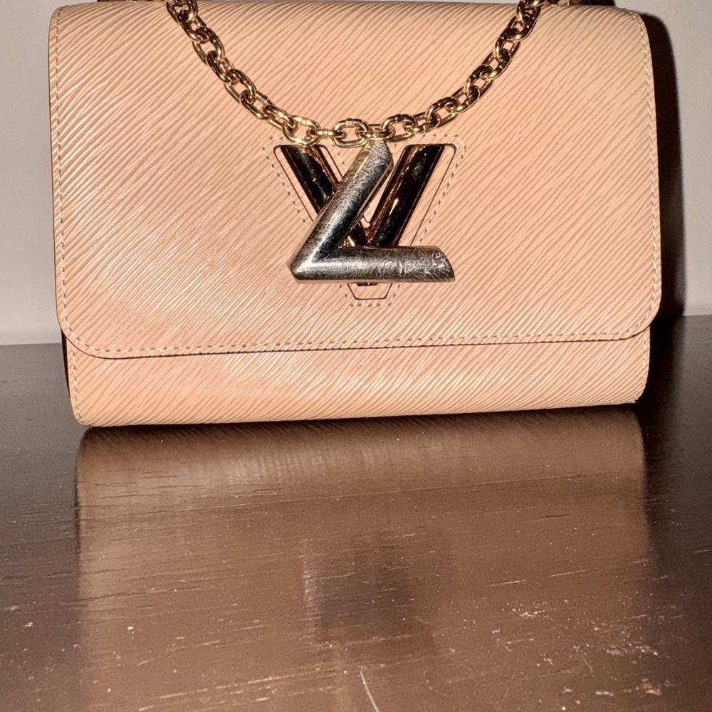 Limited Editions Louis Vuitton Twist MM M51884 bag Chain Epi